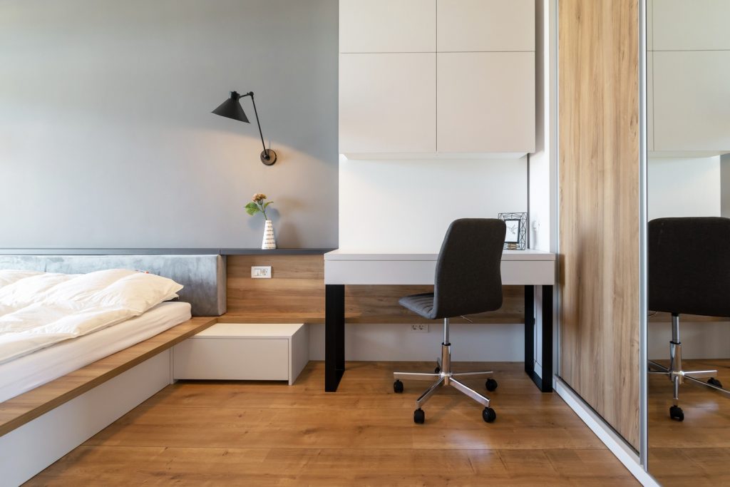 dormitor modern cu birou