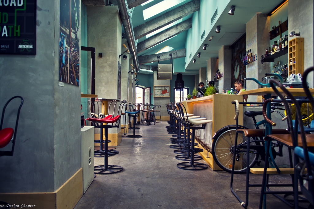 solar Asser a creditor Bicicleta: un concept-bar fresh in centrul vechi din Bucuresti