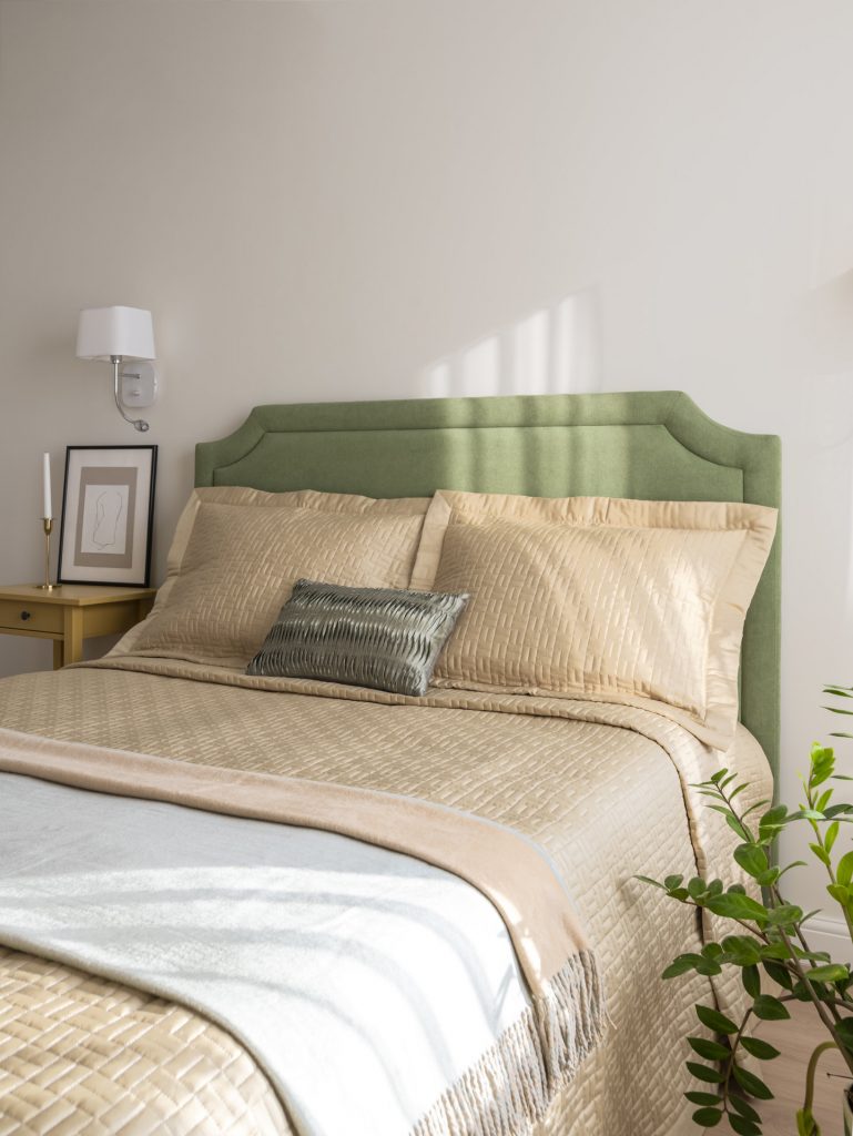 pat dormitor cu accente de verde