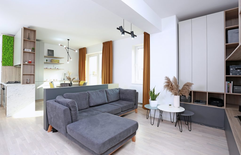 living modern apartament 4 camere bucuresti